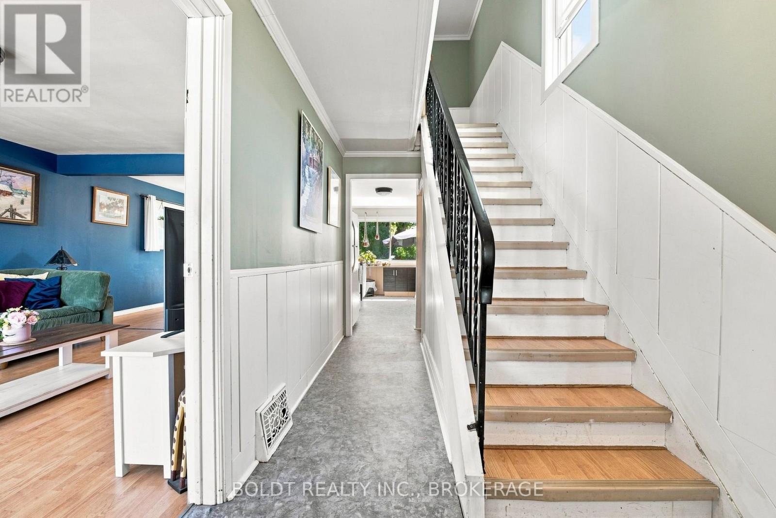 54 Eastchester Avenue, St. Catharines, Ontario  L2P 2Y4 - Photo 8 - X13728188