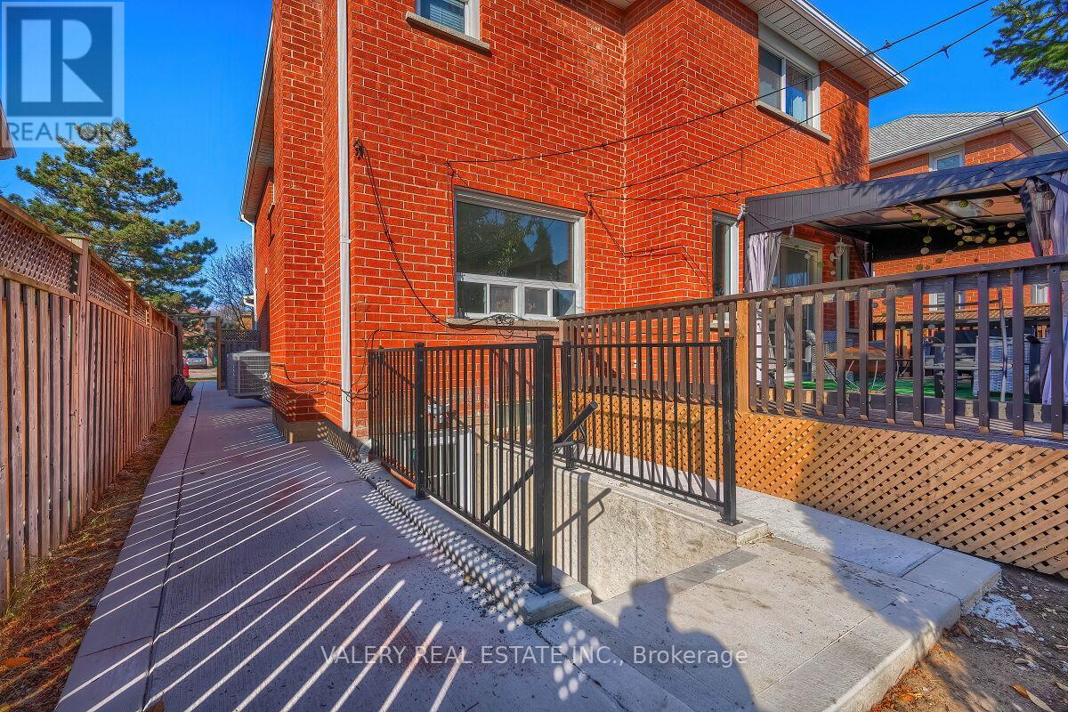 Unknown Address, ,    - Photo 3 - W13728150