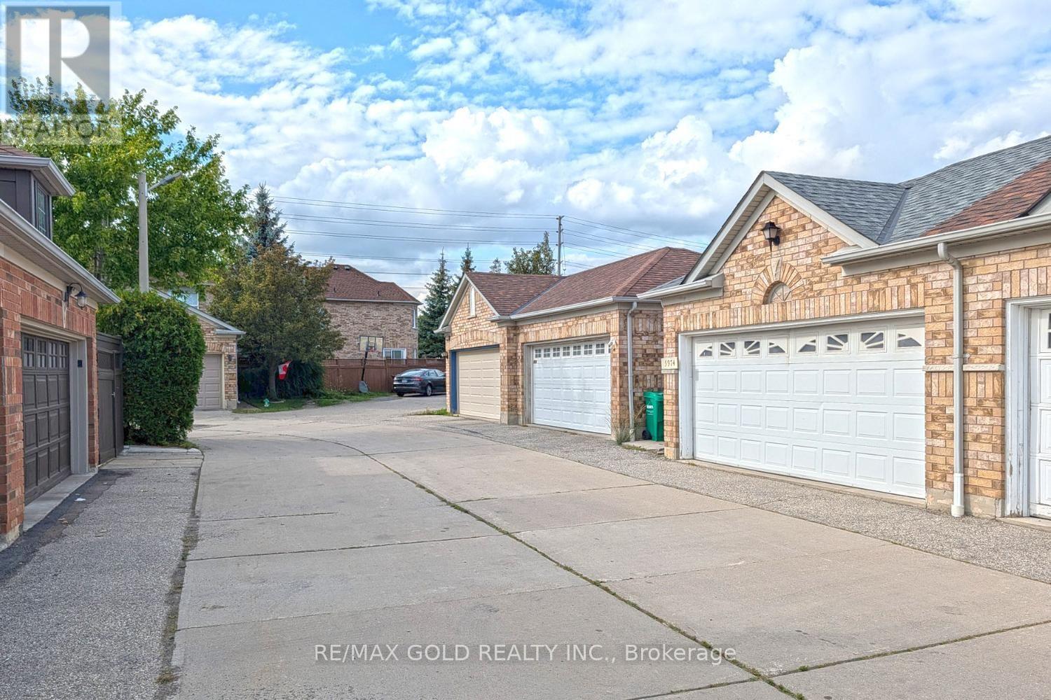 5974 Tenth Line, Mississauga, Ontario  L5M 6S9 - Photo 44 - W13728198