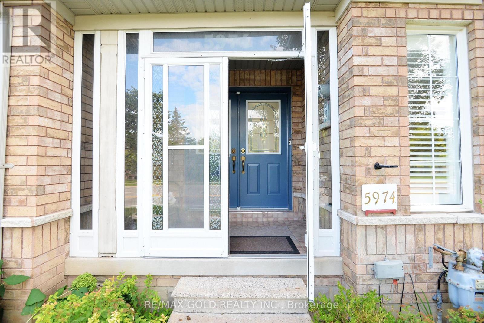 5974 Tenth Line, Mississauga, Ontario  L5M 6S9 - Photo 5 - W13728198