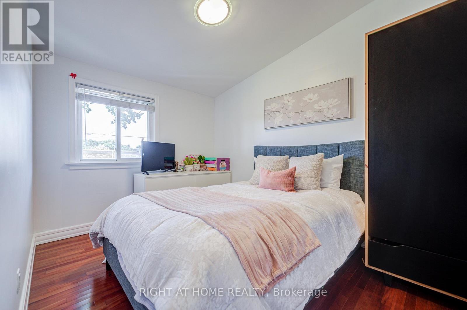 1600 Boxwood Way, Mississauga, Ontario  L5E 2Y1 - Photo 31 - W13728232
