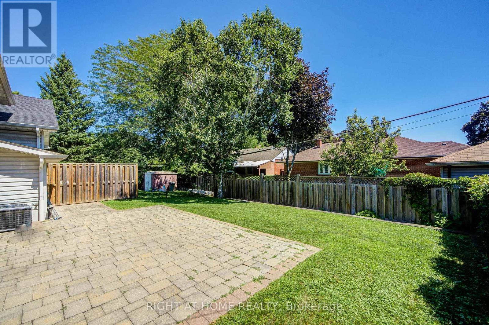 1600 Boxwood Way, Mississauga, Ontario  L5E 2Y1 - Photo 45 - W13728232