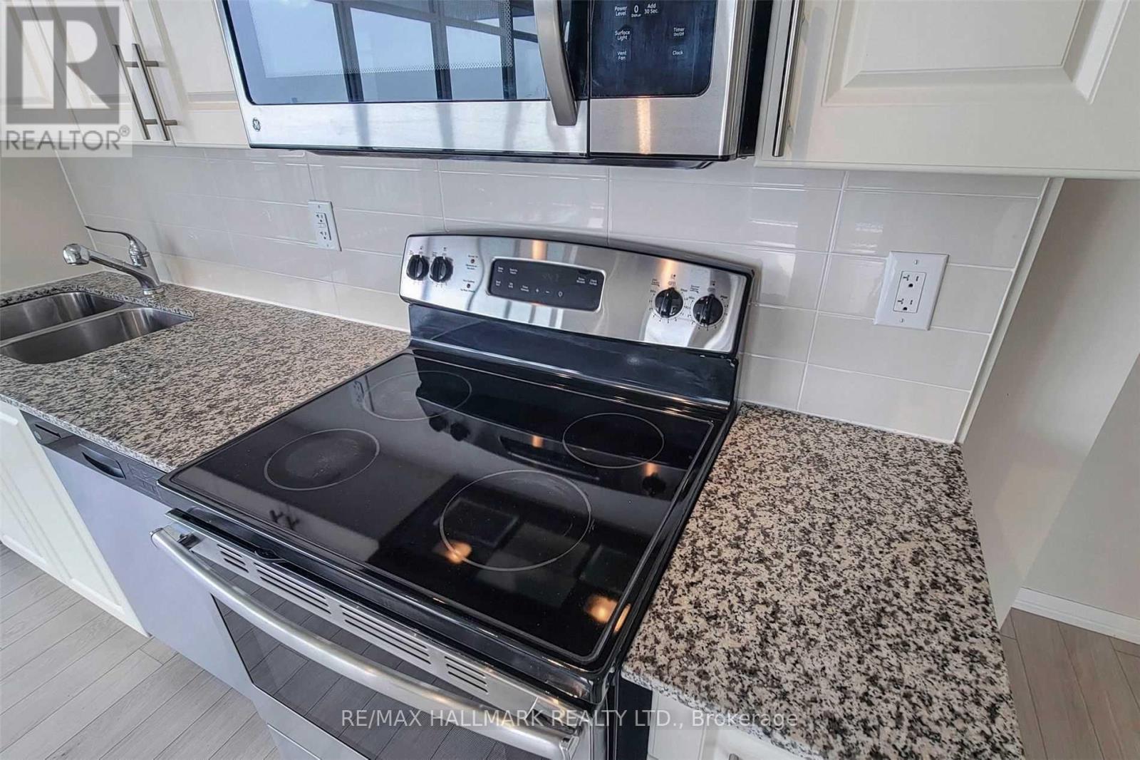 2607 - 830 Lawrence Avenue W, Toronto, Ontario  M6A 0B6 - Photo 7 - W13728256