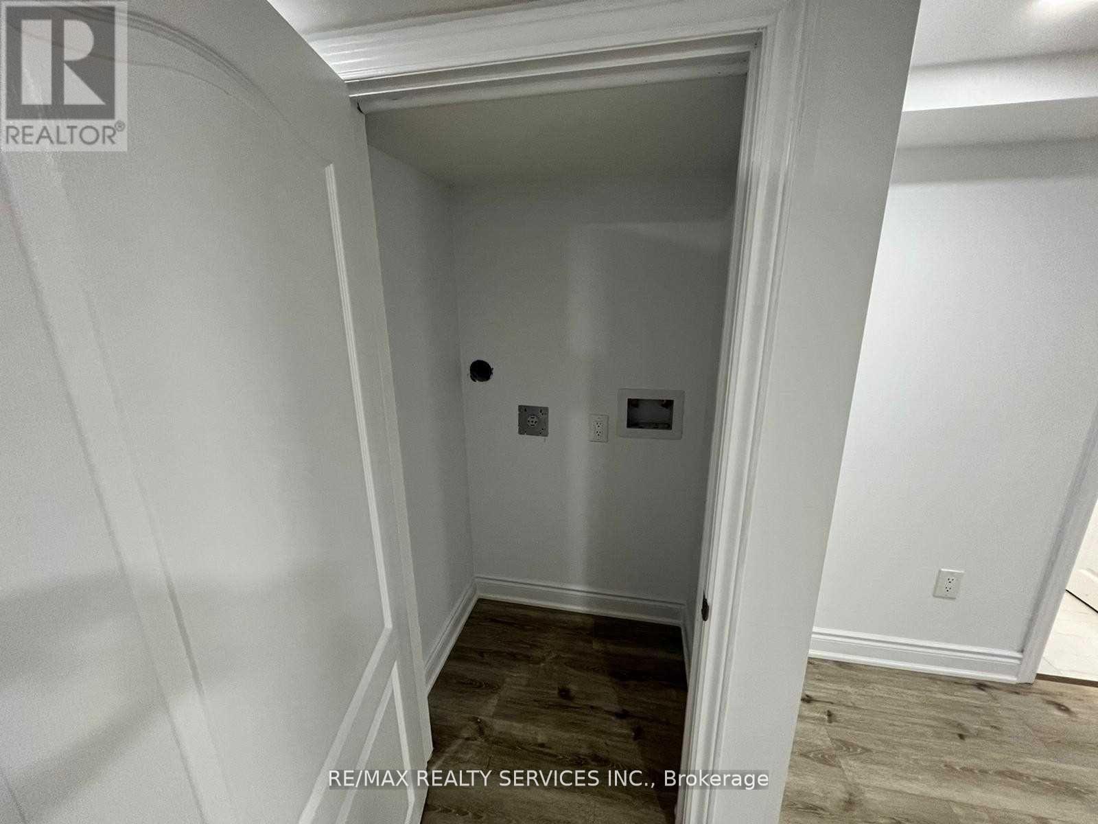 Bsmt - 35 Seahorse Avenue, Brampton, Ontario L6V 4N7 - Photo 16 - W13728298