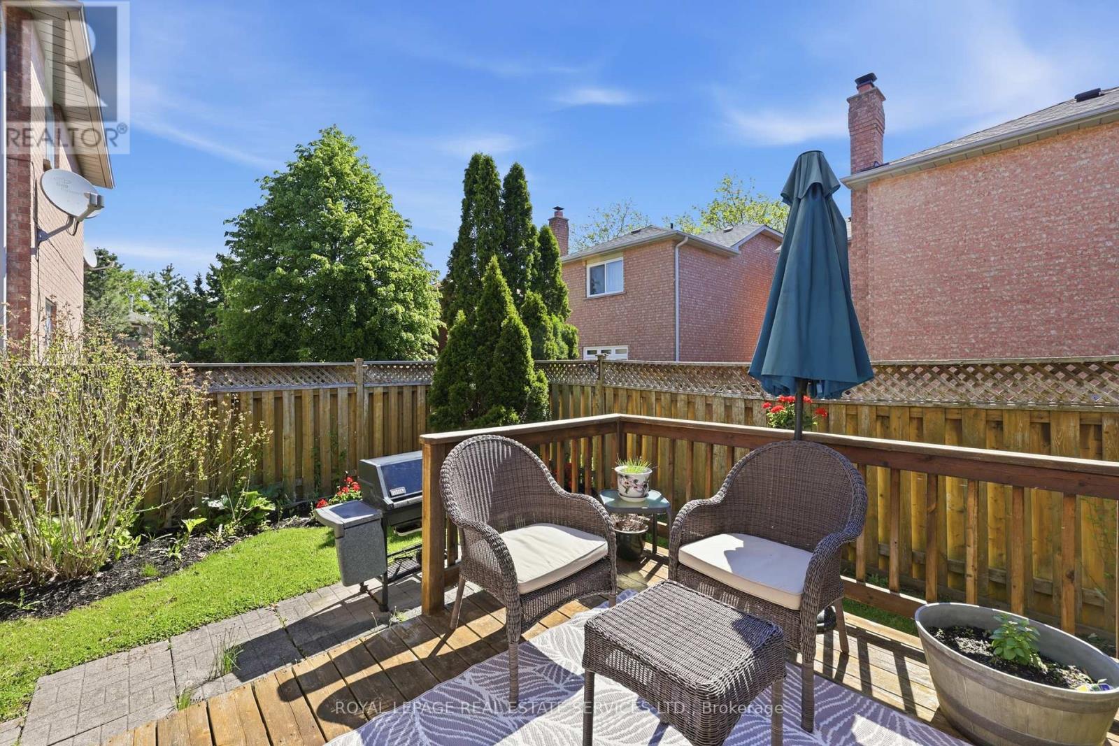 1118 Glen Valley Road, Oakville, Ontario  L6M 3K8 - Photo 9 - W13207850