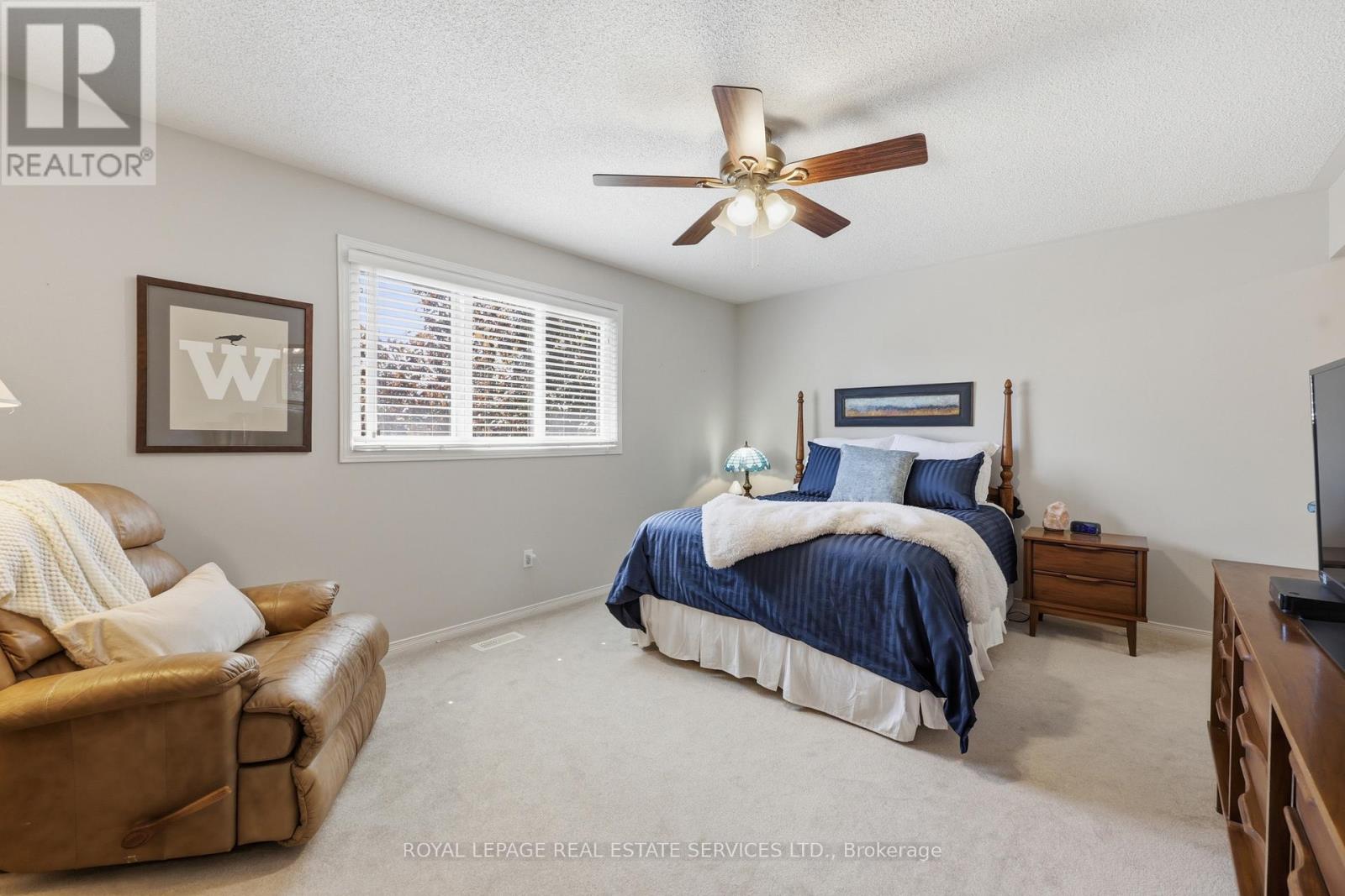 1118 Glen Valley Road, Oakville, Ontario  L6M 3K8 - Photo 6 - W13207850