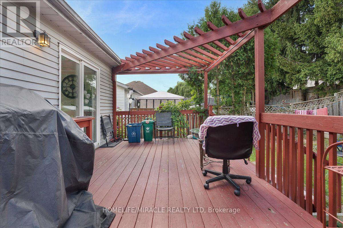 150 Bankside Drive, Kitchener, Ontario  N2N 3E4 - Photo 35 - X13728166