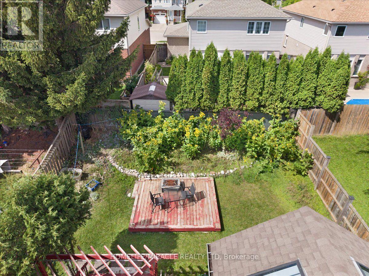 150 Bankside Drive, Kitchener, Ontario  N2N 3E4 - Photo 37 - X13728166