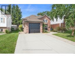 150 BANKSIDE DRIVE, Kitchener, Ontario