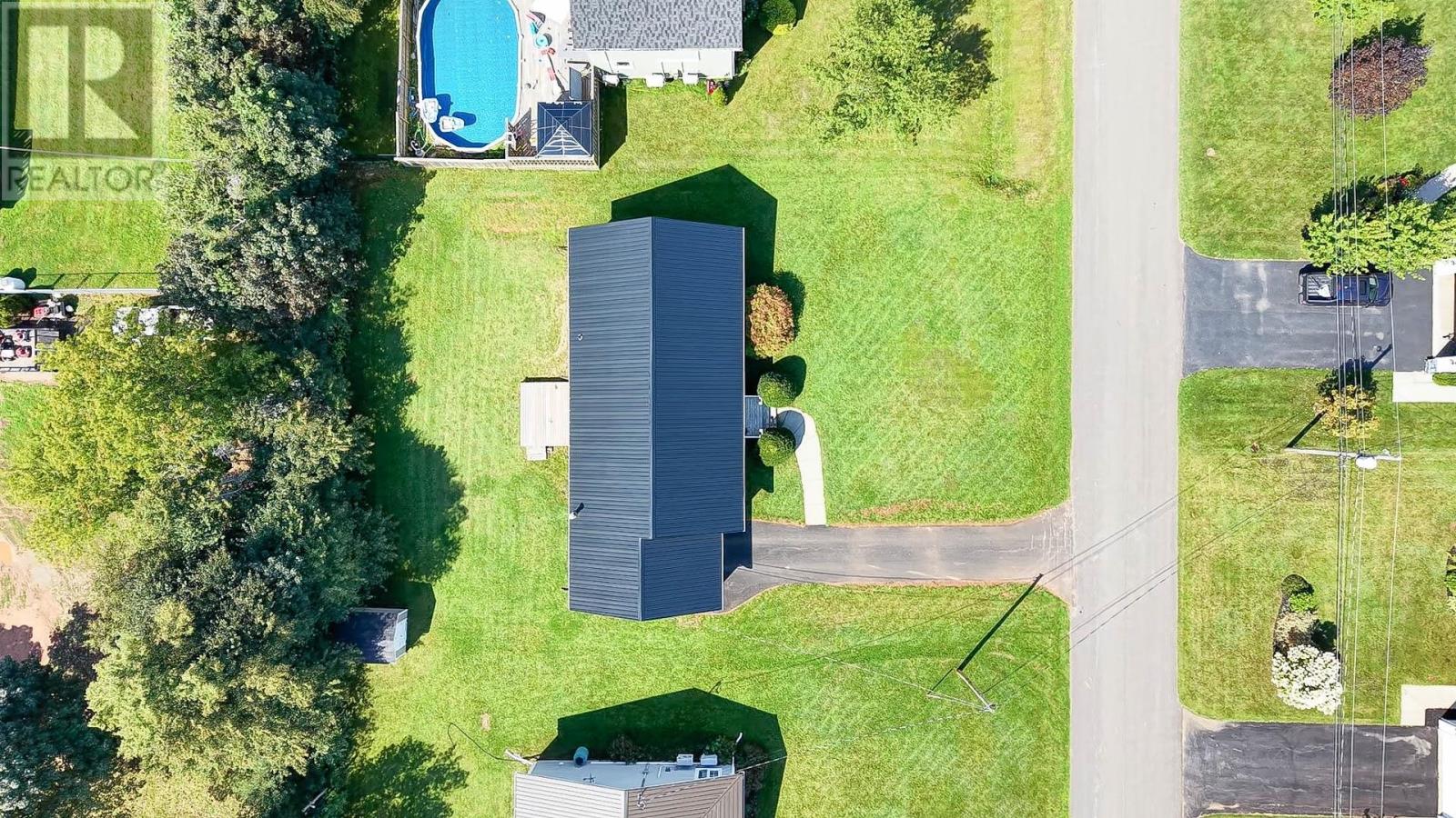 30 Harland View Drive Drive, Stratford, Prince Edward Island  C1B 1W3 - Photo 5 - 202622001