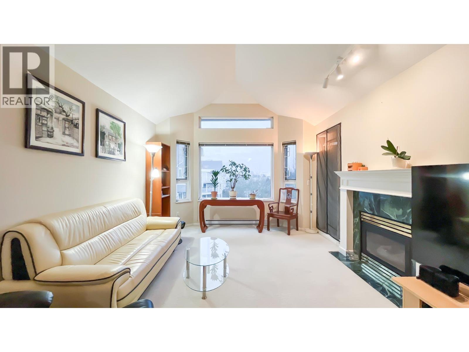 425 5888 Dover Crescent, Richmond, British Columbia  V7C 5R9 - Photo 4 - R3088978