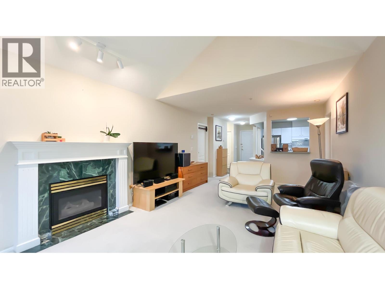 425 5888 Dover Crescent, Richmond, British Columbia  V7C 5R9 - Photo 5 - R3088978