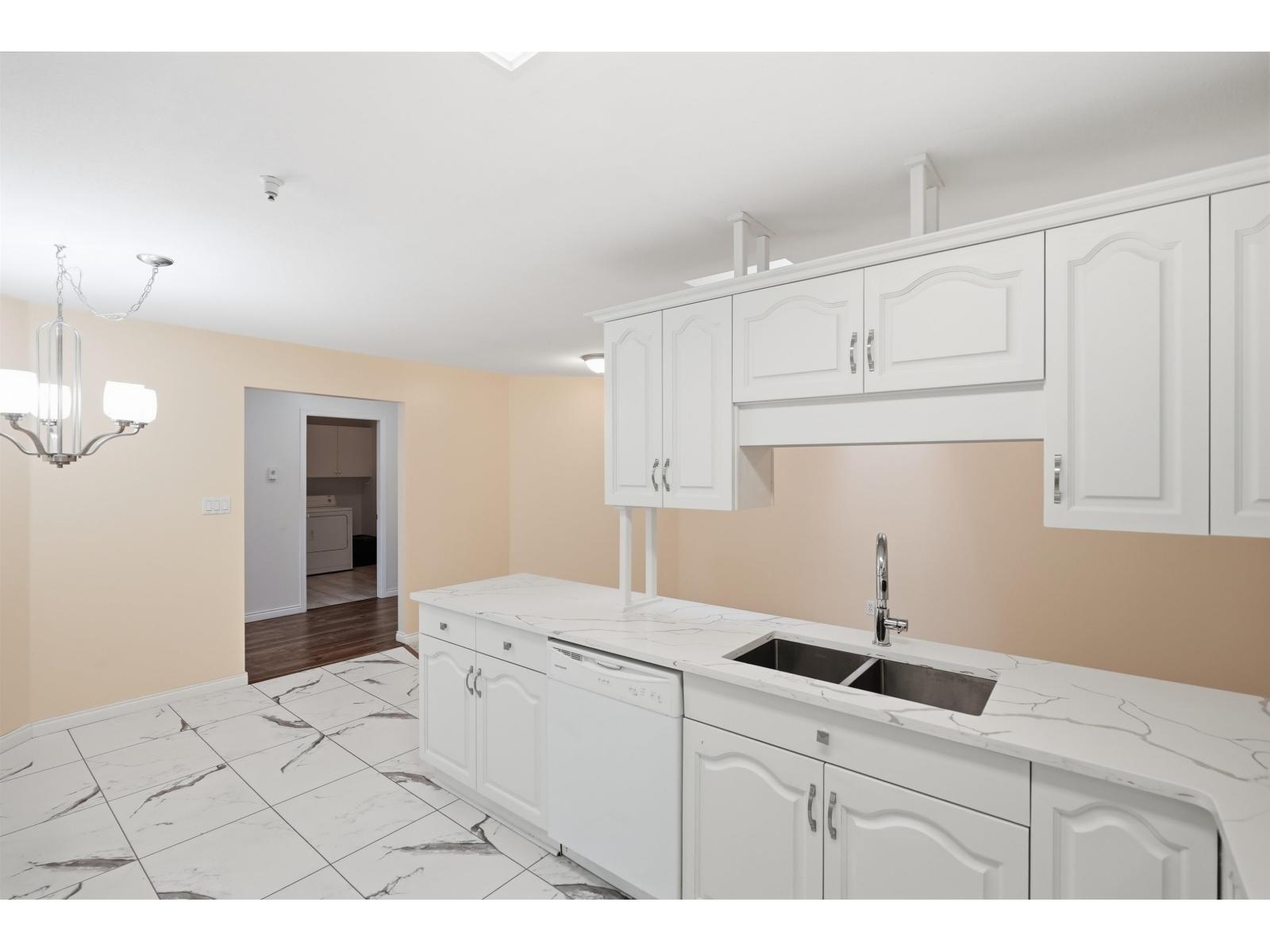 411 2626 Countess Street, Abbotsford, British Columbia  V2T 2V7 - Photo 14 - R3159779