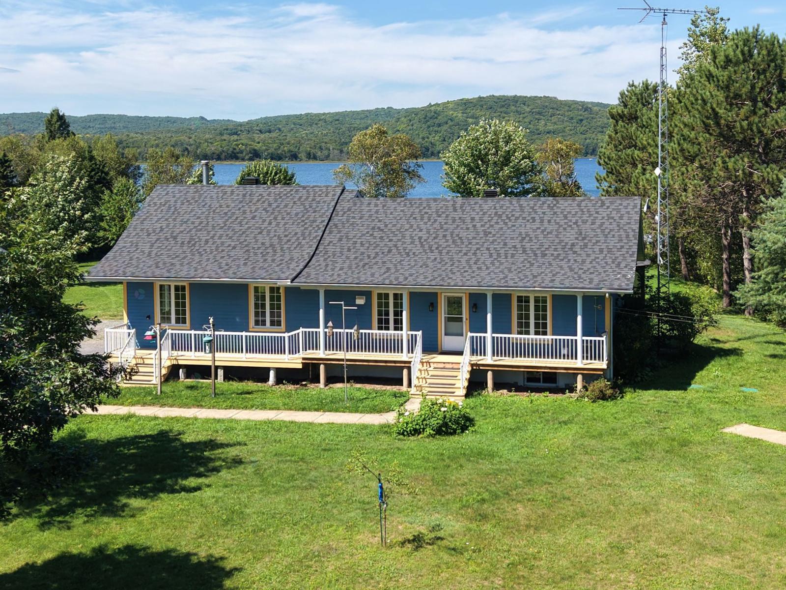 355 Ch. du Lac-Deligny Mandeville Quebec Canada J0K1L0 5