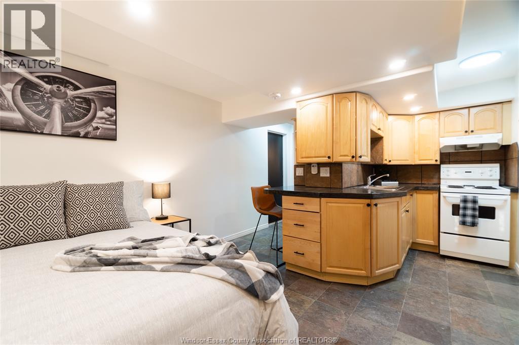 269 Randolph Place Unit# 9, Windsor, Ontario  N9B 2T2 - Photo 3 - 26021188