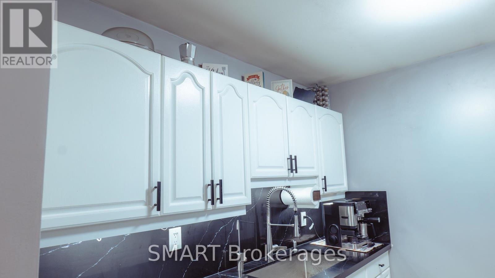23 Moffatt Street, St. Catharines, Ontario  L2P 2L4 - Photo 17 - X13681154