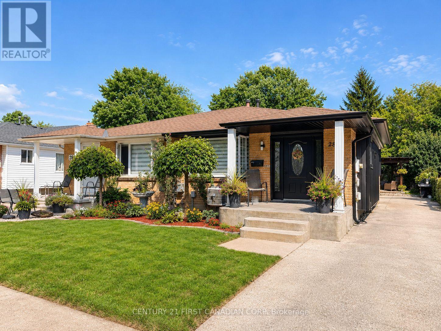 28 SASHA CRESCENT, London South, Ontario