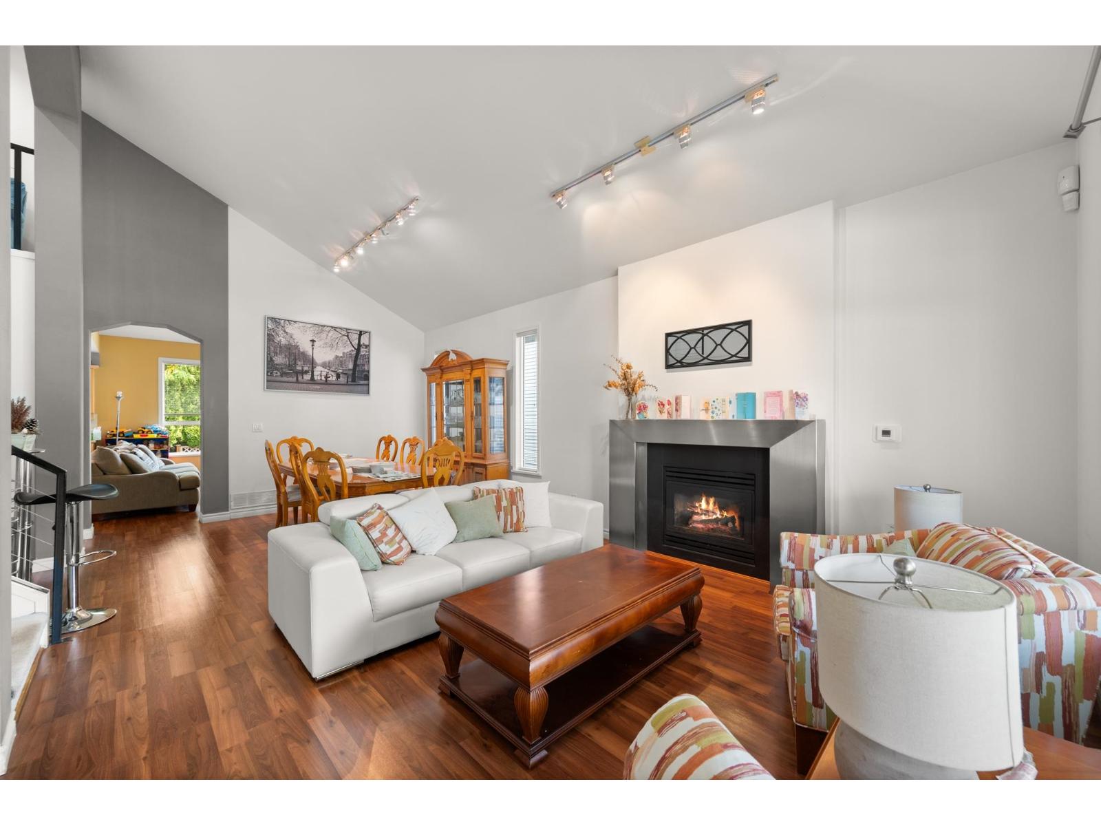 7530 146 Street, Surrey, British Columbia  V3S 8T9 - Photo 3 - R3159981