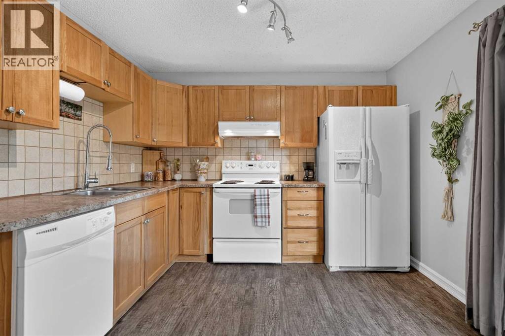 45, 380 Bermuda Drive Nw, Calgary, Alberta  T3K 2B2 - Photo 9 - A2334821