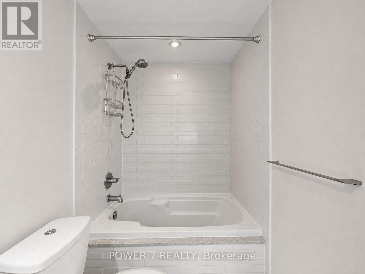4207 - 21 Widmer Street, Toronto, Ontario  M5V 0B8 - Photo 17 - C13693432