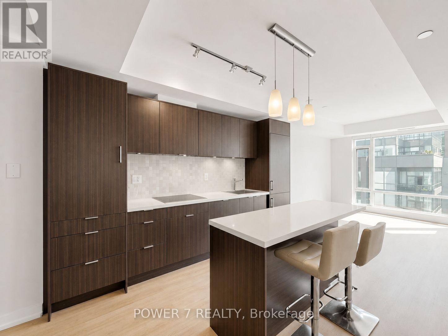 4207 - 21 Widmer Street, Toronto, Ontario  M5V 0B8 - Photo 2 - C13693432