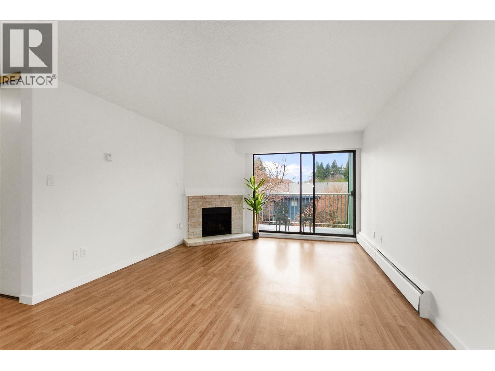 216 9202 Horne Street, Burnaby, British Columbia  V3N 4K2 - Photo 2 - R3159948