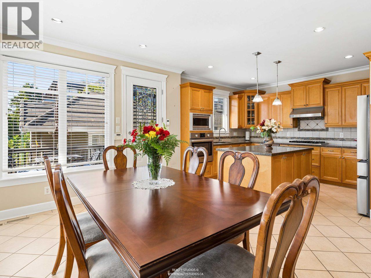 255 Carleton Avenue, Burnaby, British Columbia  V5C 6S9 - Photo 8 - R3159947