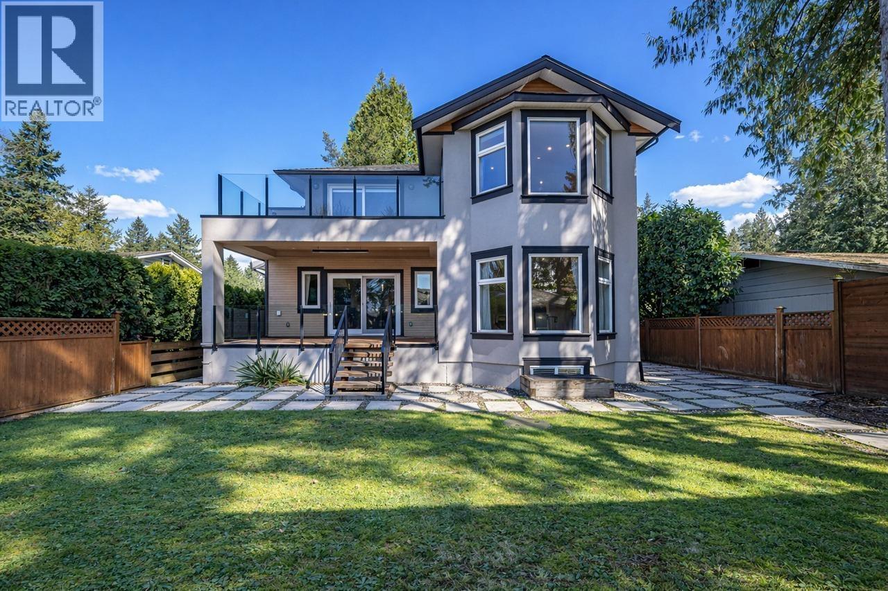 839 W 20TH STREET, north vancouver, British Columbia
