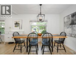 3248 BEVERLEY CRESCENT, North Vancouver, British Columbia