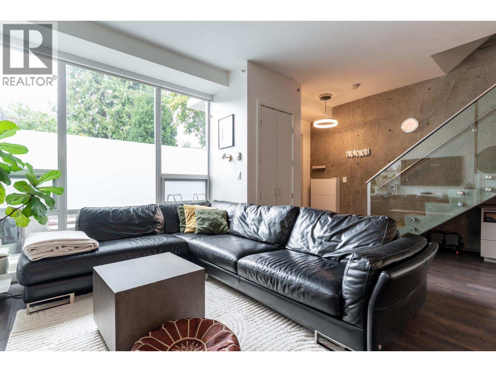 182 E 17th Avenue, Vancouver, British Columbia  V5V 1A4 - Photo 10 - R3159748