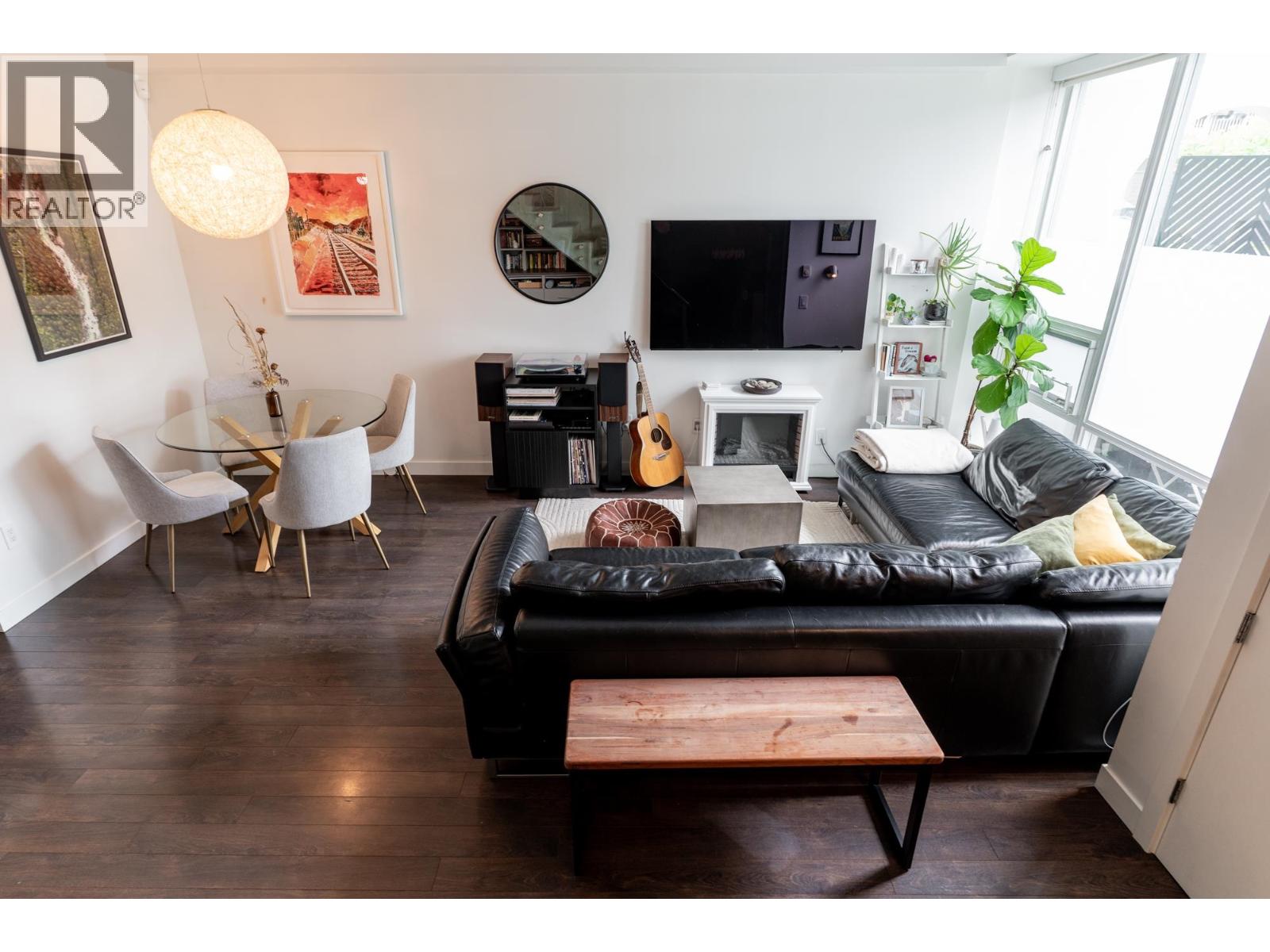 182 E 17th Avenue, Vancouver, British Columbia  V5V 1A4 - Photo 14 - R3159748