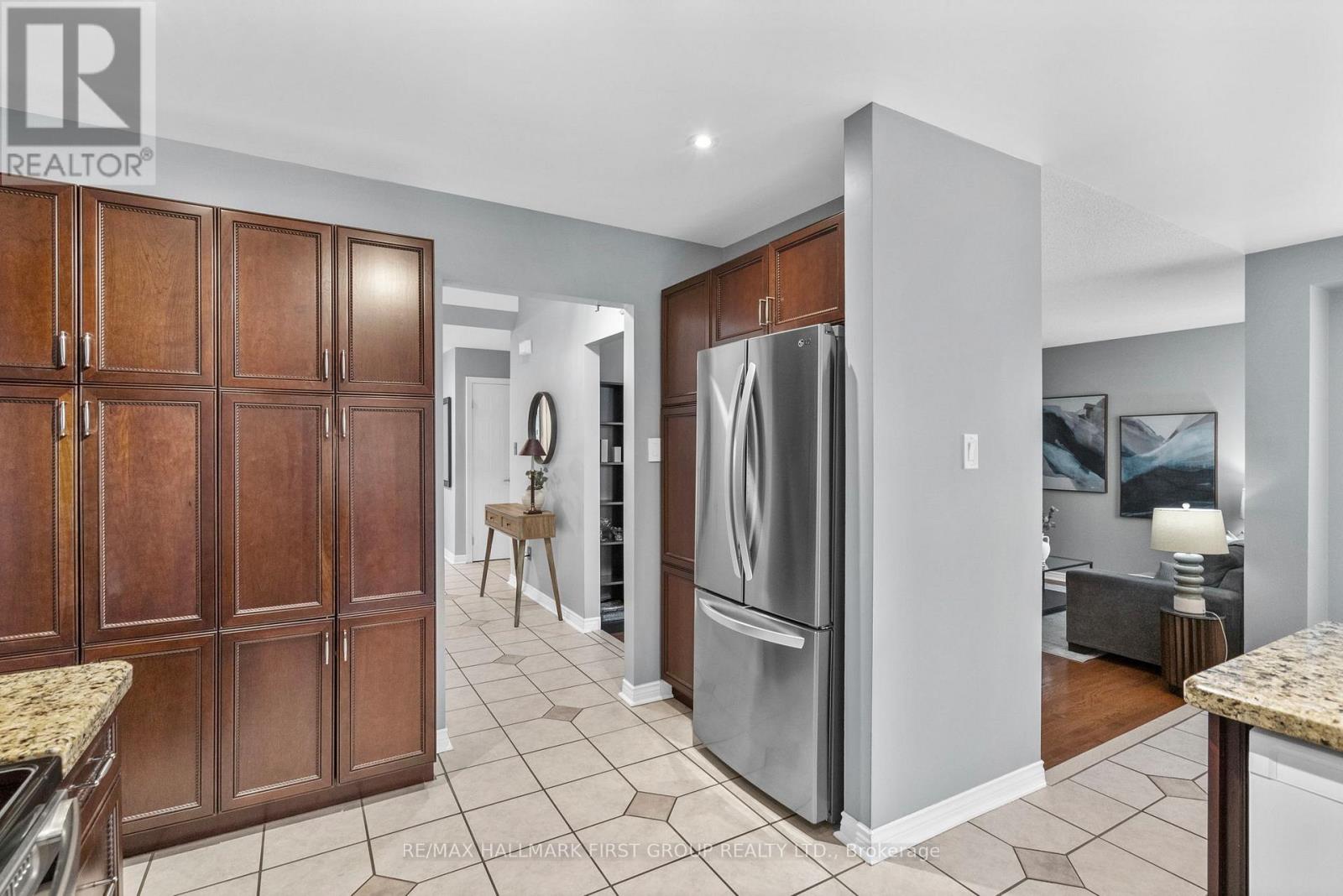 60 Spiers Crescent, Ajax, Ontario L1S 6Y6 - Photo 7 - E13726932