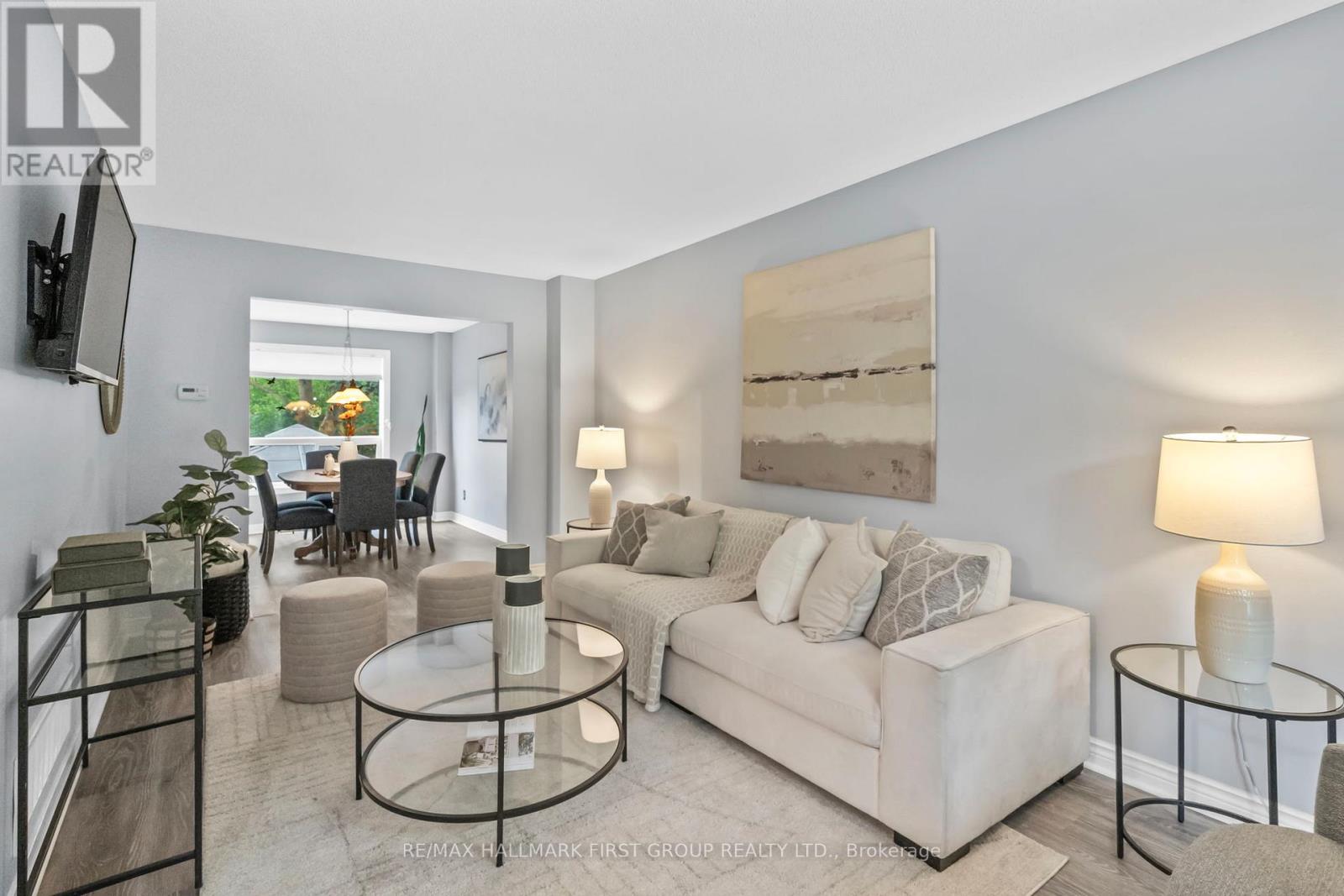 60 Spiers Crescent, Ajax, Ontario L1S 6Y6 - Photo 4 - E13726932