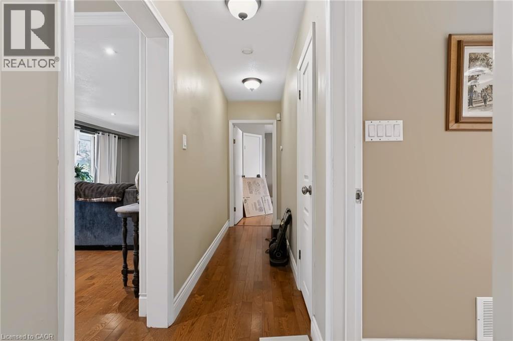 1046 Shepherds Drive, Burlington, Ontario  L7T 3R3 - Photo 20 - 40859257