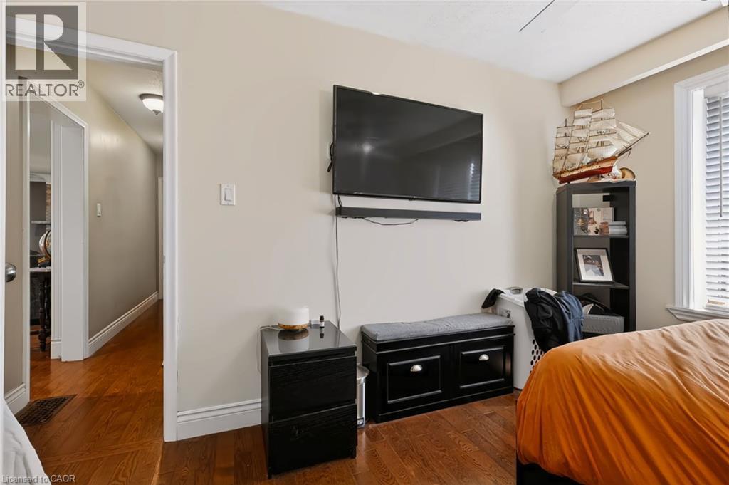 1046 Shepherds Drive, Burlington, Ontario  L7T 3R3 - Photo 22 - 40859257