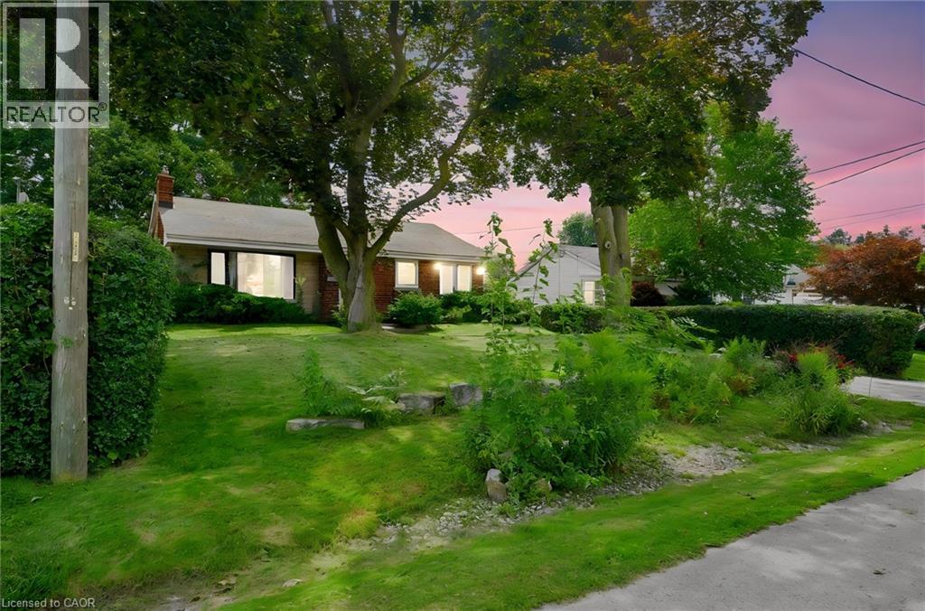 1046 Shepherds Drive, Burlington, Ontario  L7T 3R3 - Photo 36 - 40859257