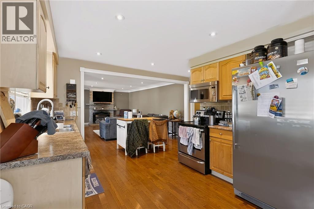 1046 Shepherds Drive, Burlington, Ontario  L7T 3R3 - Photo 9 - 40859257