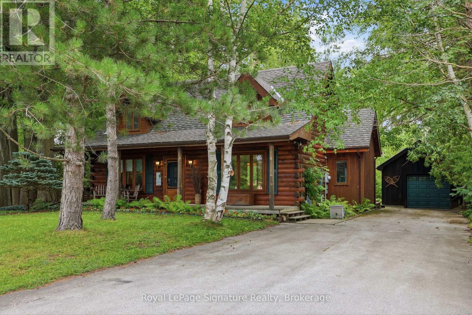 200 TIMMONS STREET, Blue Mountains, Ontario