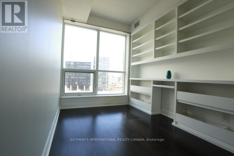 1006 - 38 The Esplanade Avenue, Toronto, Ontario  M5E 1A1 - Photo 10 - C13728418