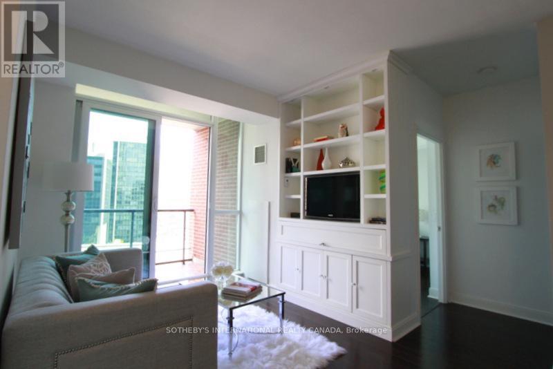1006 - 38 The Esplanade Avenue, Toronto, Ontario  M5E 1A1 - Photo 3 - C13728418