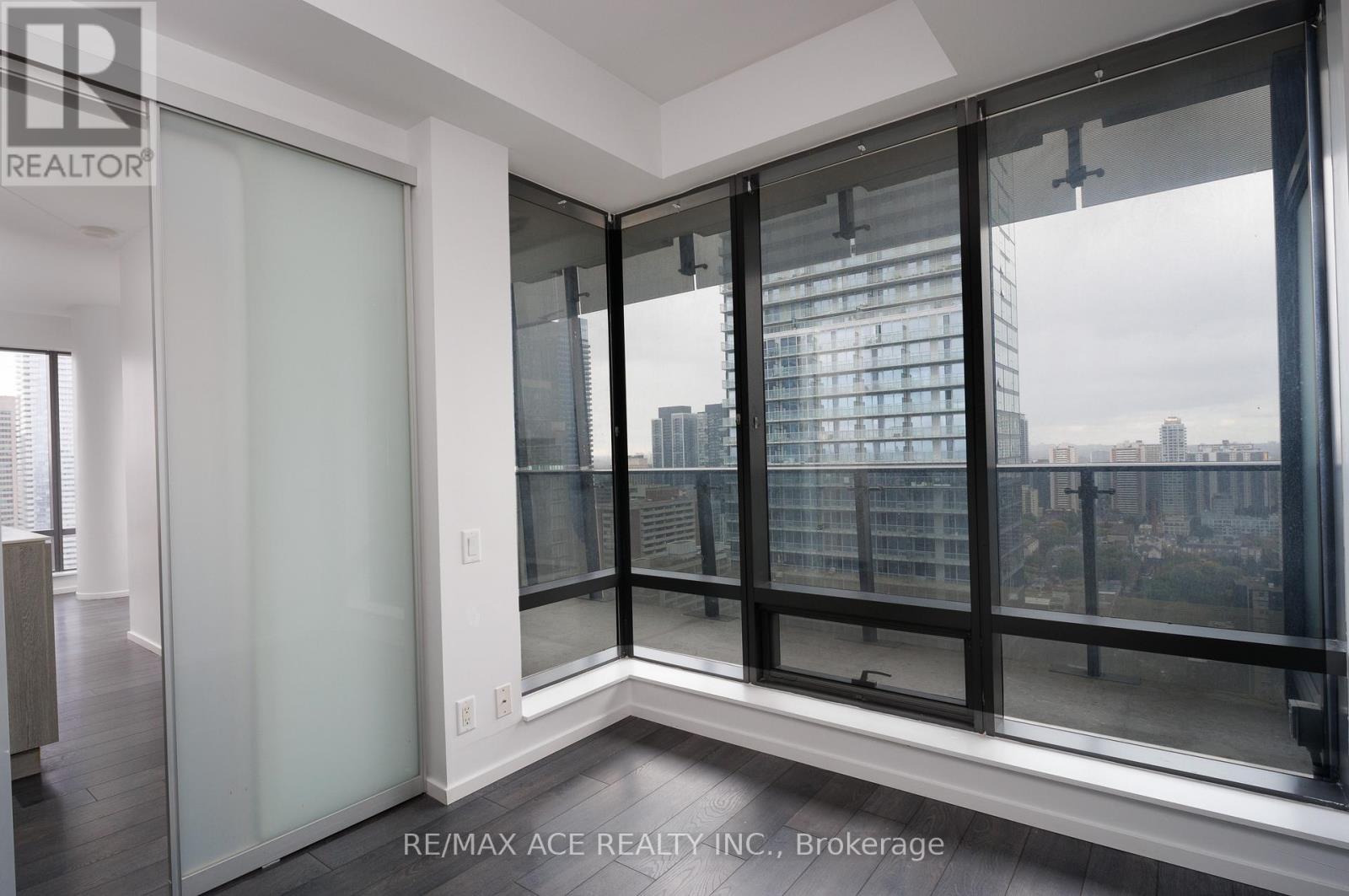 3010 - 5 St Joseph Street, Toronto, Ontario  M4Y 1Z3 - Photo 11 - C13728500