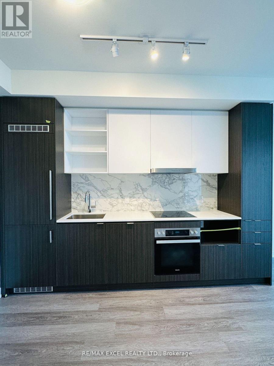 5915 - 55 Cooper Street, Toronto, Ontario  M5E 0G1 - Photo 5 - C13728522
