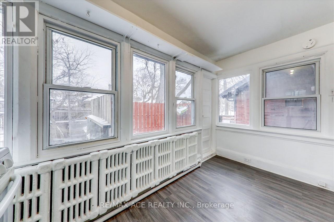 1 - Flr2 - 173 Spadina Road, Toronto, Ontario M5R 2T9 - Photo 15 - C13728532