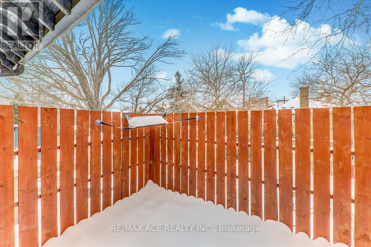 1 - Flr2 - 173 Spadina Road, Toronto, Ontario M5R 2T9 - Photo 17 - C13728532