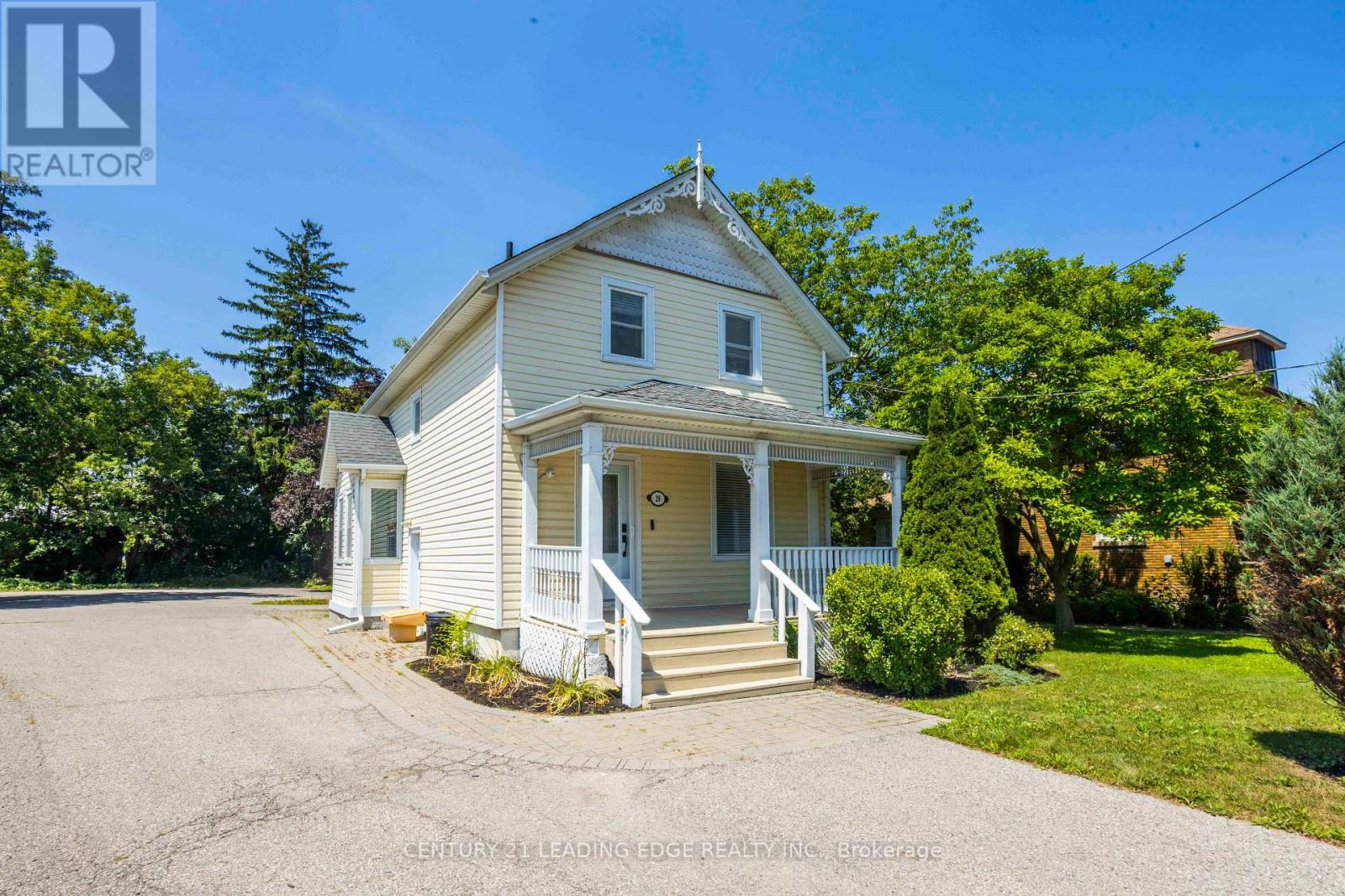 20 Baldwin Street, Whitby, Ontario  L1M 0C7 - Photo 2 - E13728478