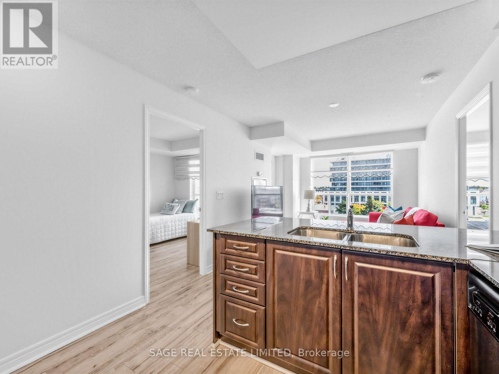 507 - 60 Fairfax Crescent, Toronto, Ontario  M1L 0E1 - Photo 7 - E13728596