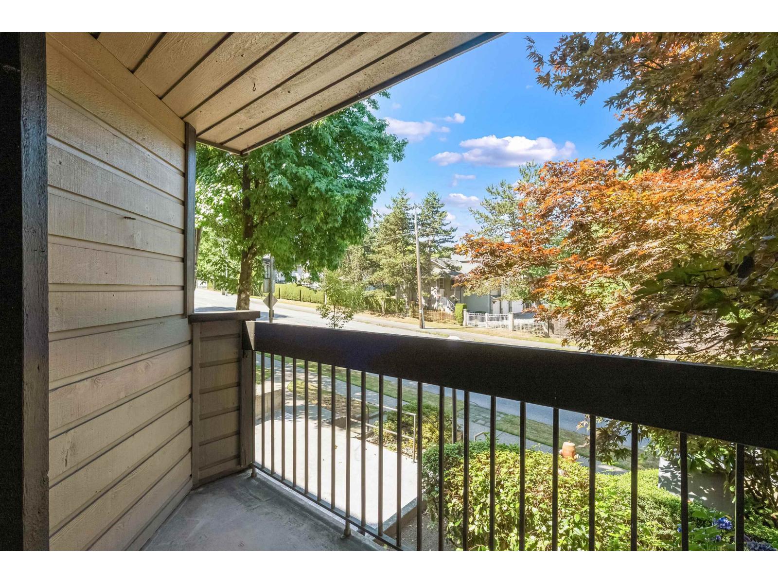 201 10560 154 Street, Surrey, British Columbia  V3R 8A3 - Photo 15 - R3159877