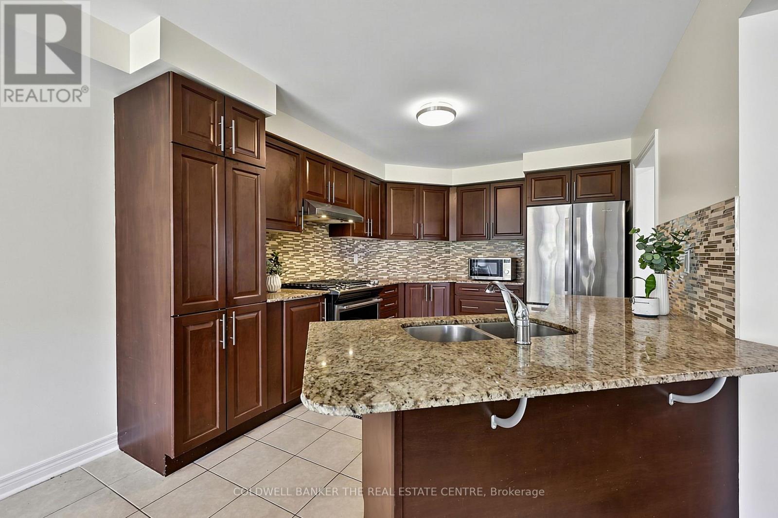 18 Herefordshire Crescent, Newmarket, Ontario  L9N 0B7 - Photo 16 - N13728542