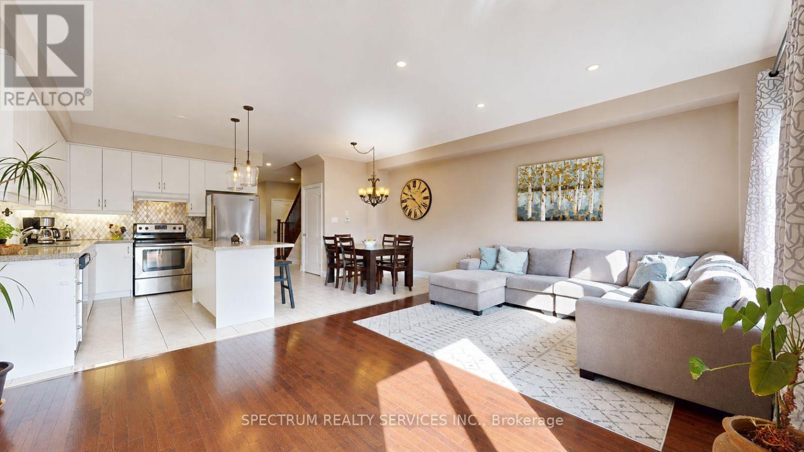 1103 Stantin Street, Innisfil, Ontario  L0L 1W0 - Photo 42 - N13728554