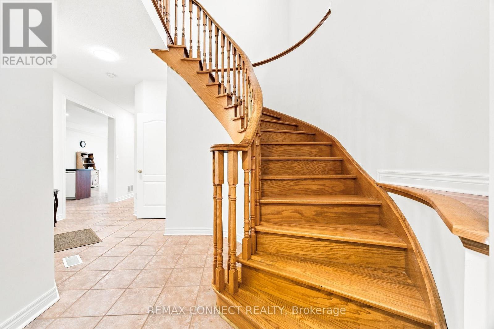 151 Bentoak Crescent, Vaughan, Ontario  L4J 8S6 - Photo 18 - N13728588
